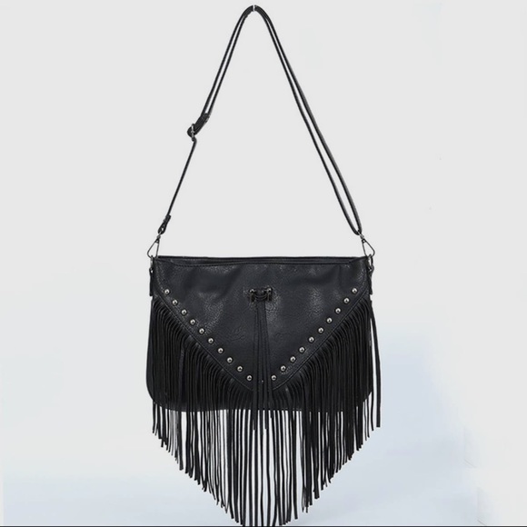 Fabulous Chic Fringe Black Leather bag - Picture 2 of 6